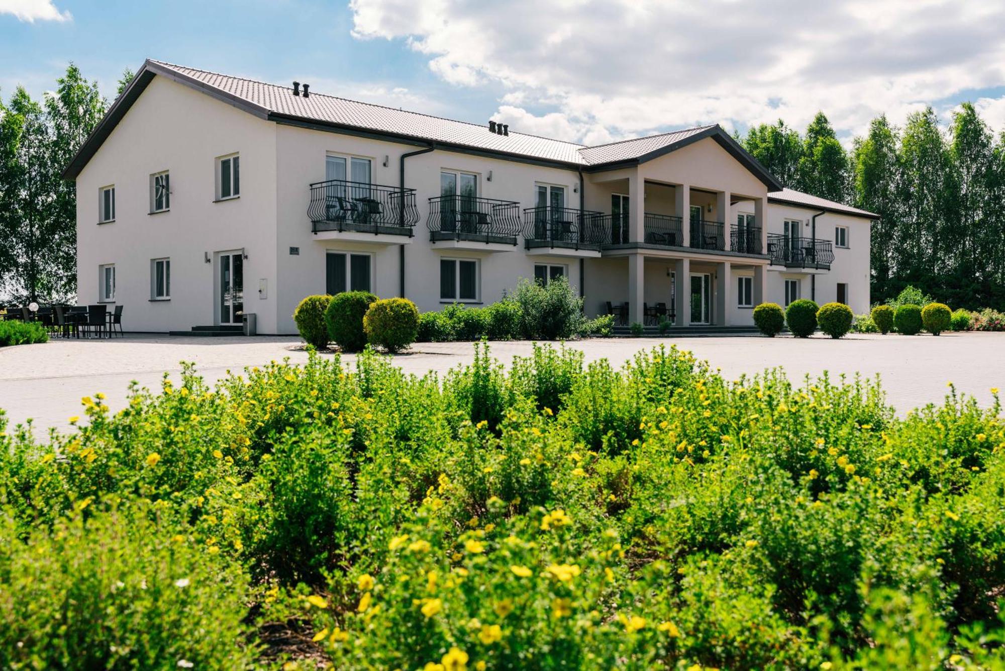 Goscinne Lawendowy Dwor Homestay Mikoszewo
