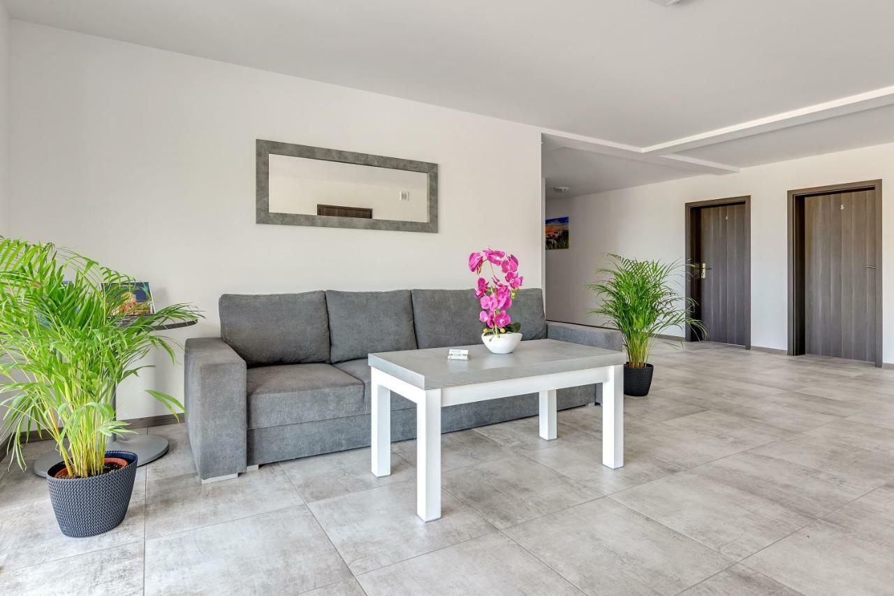Homestay Goscinne Lawendowy Dwor Mikoszewo